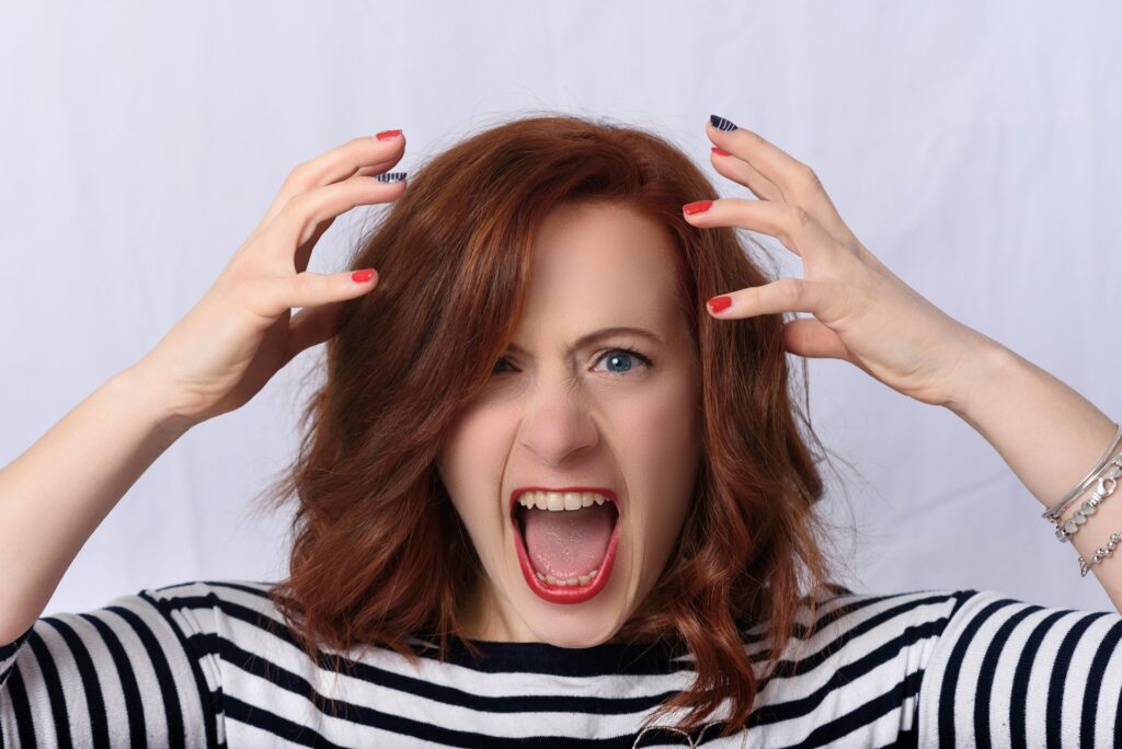 Angry woman that got scammed...